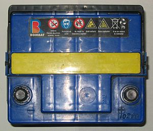 Photo-CarBattery-top